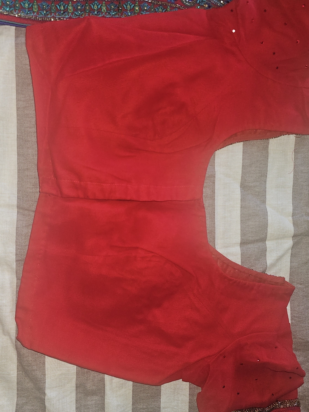 Red Embellished Women's Saree With Blouse